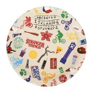 Packed Party Stranger Things 9" 8ct Paper Party Dinner Plates